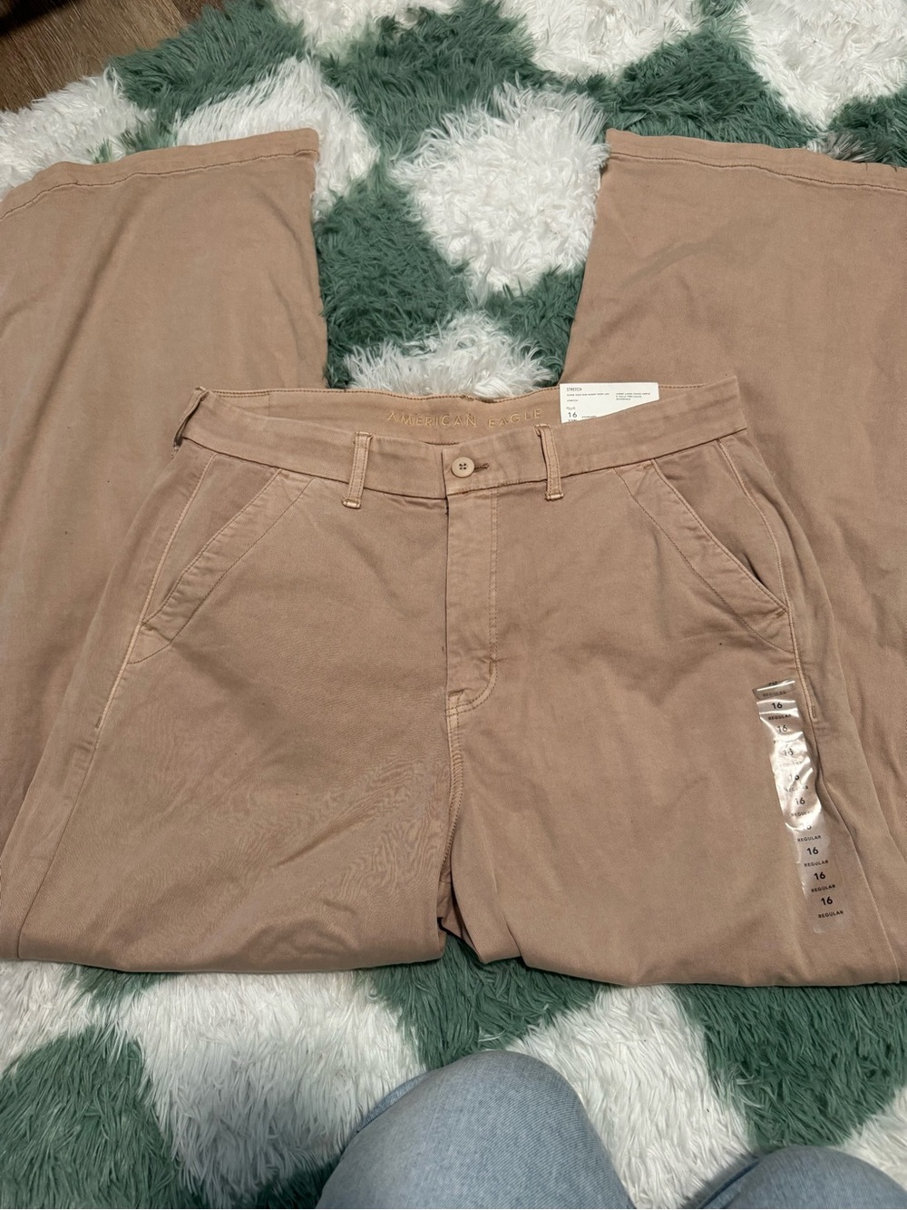 Women’s American Eagle Khaki 16R Baggy Wide Leg Stretch